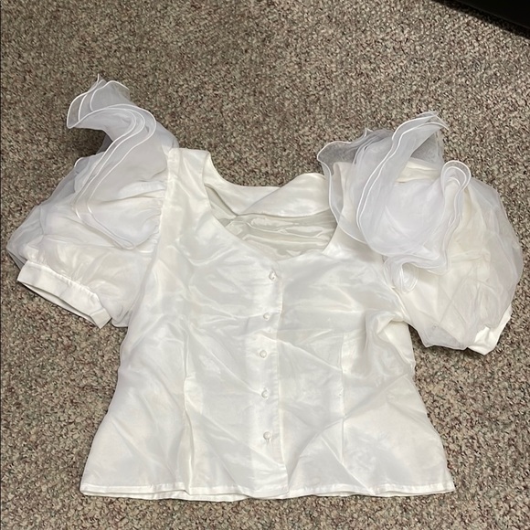 Vintage Tops - Vintage ultra puffy ruffle Sleeve Blouse